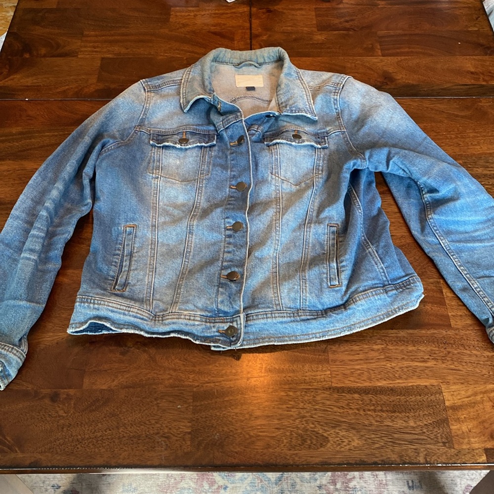 Universal thread jean denim jacket